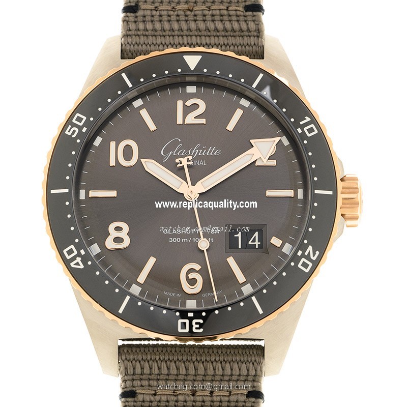 Glashutte SENATOR PANORAMA DATE 1-36-13-04-91-34 Automatic 18kt Rose Gold & Steel Gray