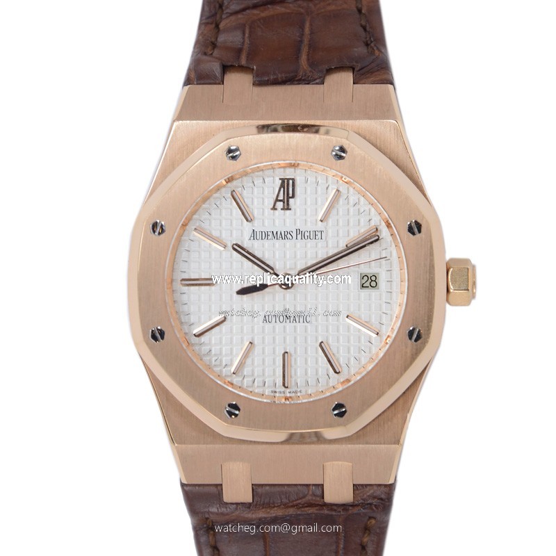 Audemars Piguet ROYAL OAK 15300OR.OO.D088CR.02 Automatic 18kt Rose Gold White