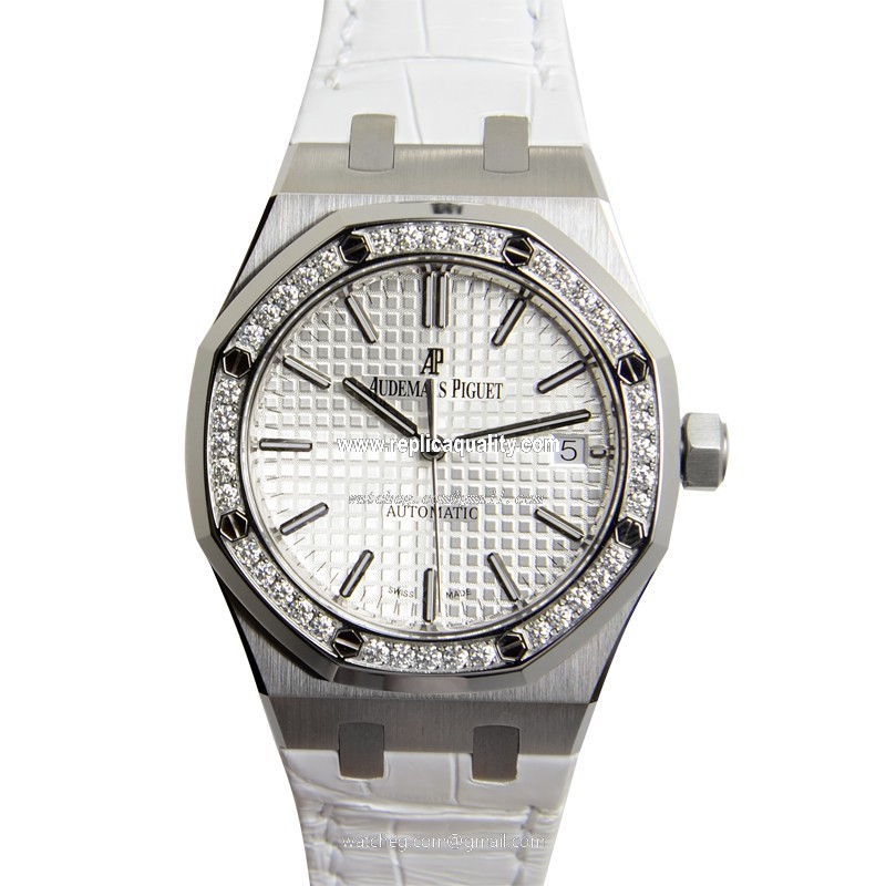 Audemars Piguet ROYAL OAK 15451ST.ZZ.D011CR.01 Automatic Stainless Steel & Diamonds Silver