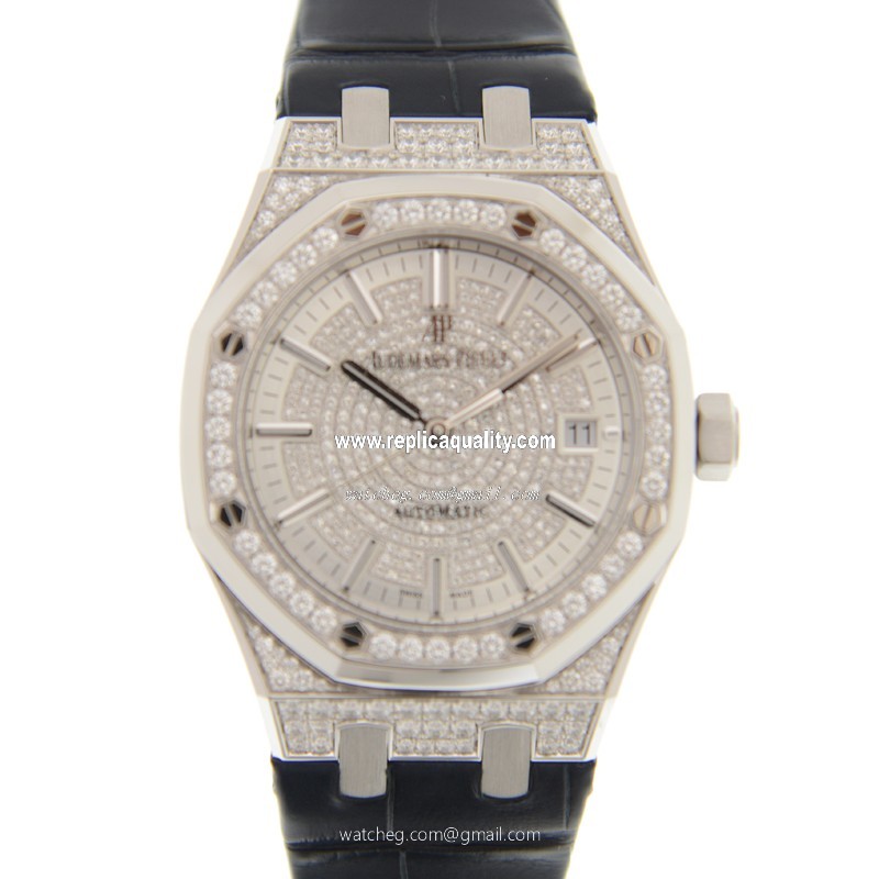 Audemars Piguet ROYAL OAK 15452BC.ZZ.D019CR.01 Automatic 18kt White Gold & Diamond Silver