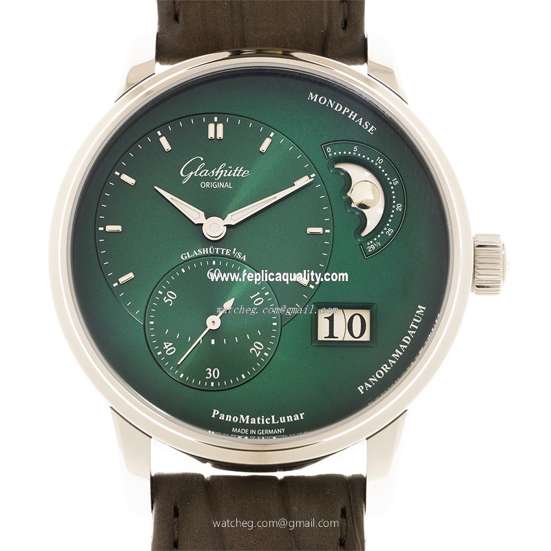 Glashutte PANO 1-90-02-13-32-62 Automatic Stainless Steel Green