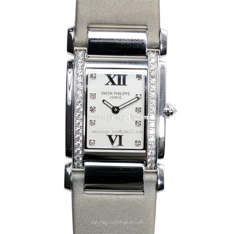 Patek Philippe TWENTY-4 4920G-010 Quartz 18kt White Gold & Diamond White
