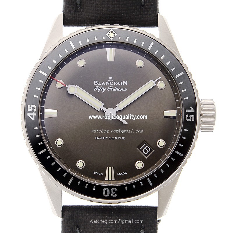 Blancpain FIFTY FATHOMS 5000-1110-B52A Automatic Stainless Steel Gray