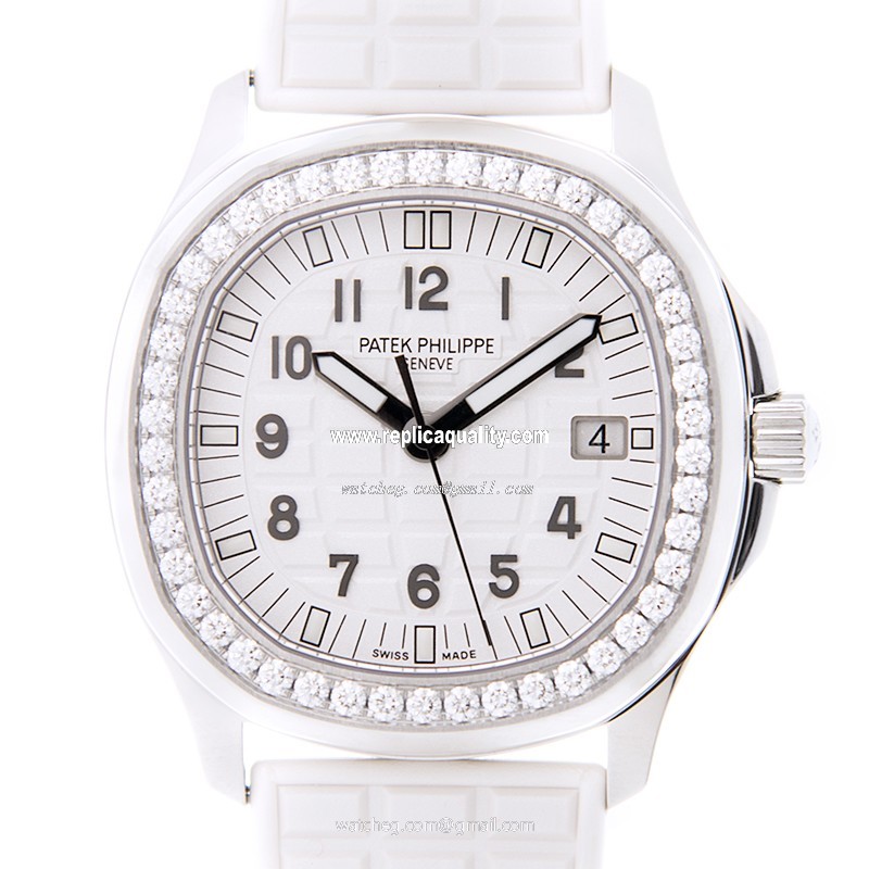 Patek Philippe AQUANAUT 5067A-024 Quartz Stainless Steel & Diamonds White