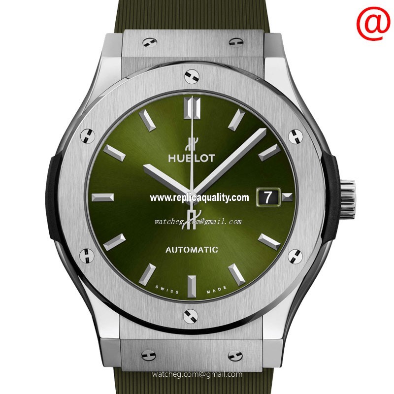 Hublot CLASSIC FUSION 511.NX.8970.RX Automatic Stainless Steel & Titanium Green