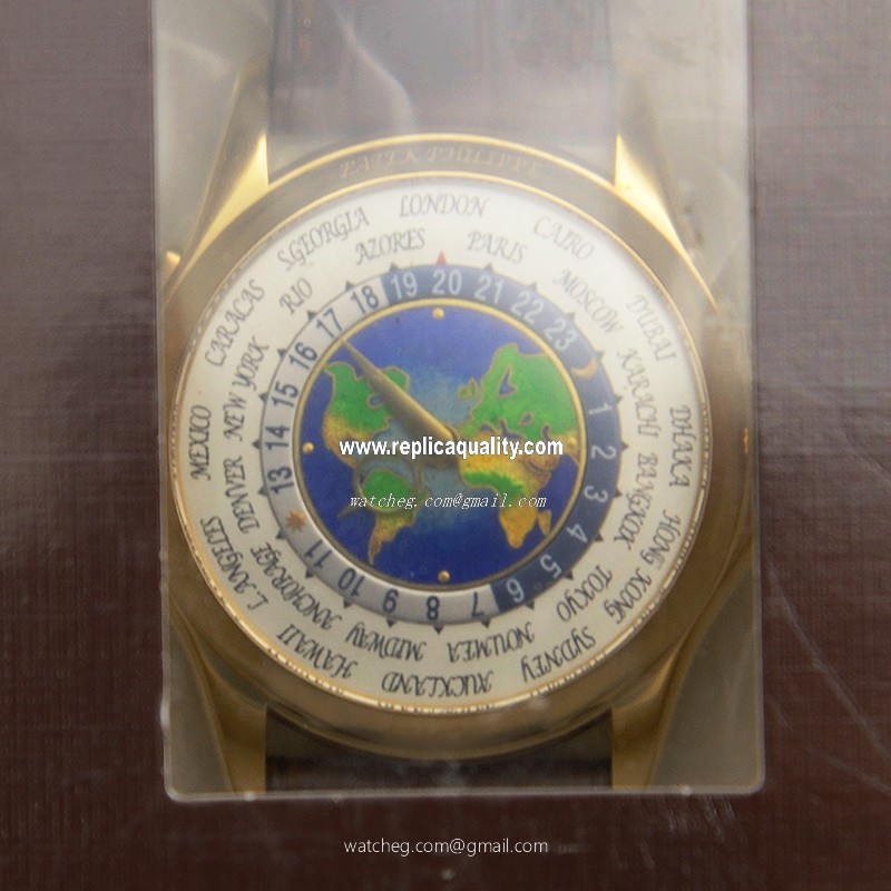 Patek Philippe COMPLICATIONS 5131J-001 Automatic 18kt Yellow Gold White