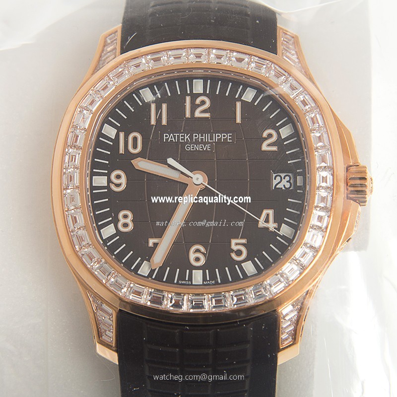 Patek Philippe AQUANAUT 5167/300R-010 Automatic 18kt Rose Gold & Diamonds Black