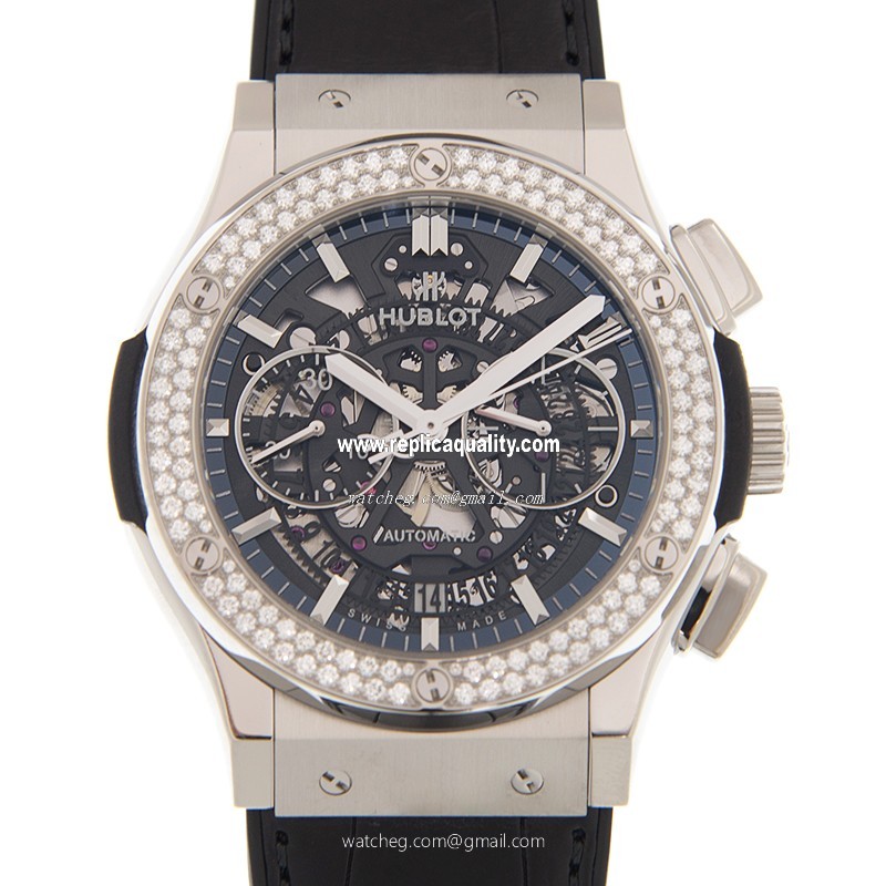 Hublot CLASSIC FUSION 525.NX.0170.LR.1104 Automatic Stainless Steel & Diamonds Black