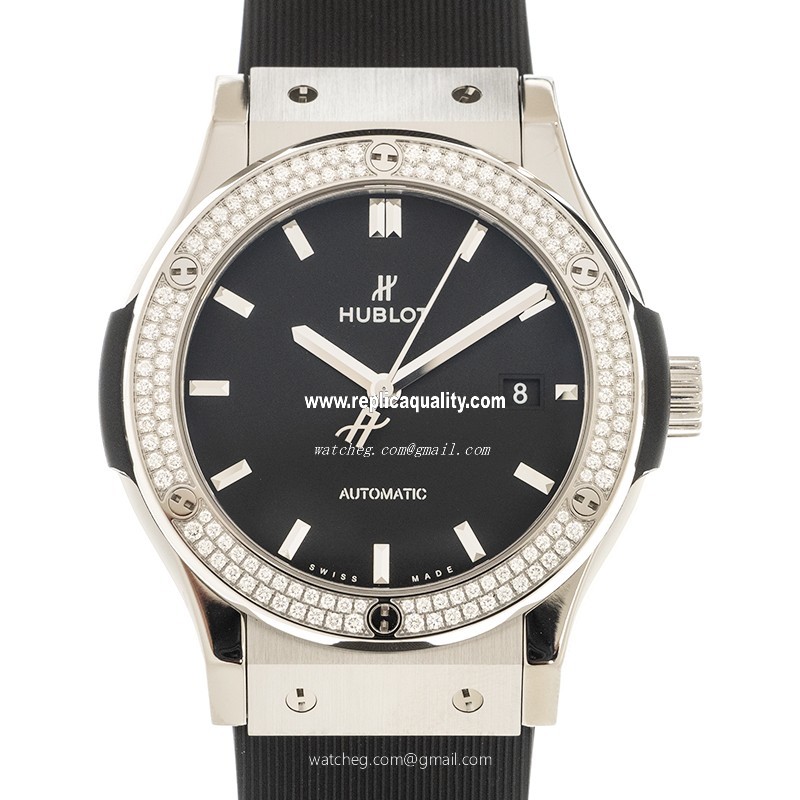 Hublot CLASSIC FUSION 542.NX.1171.RX.1104 Automatic Titanium & Diamond Black