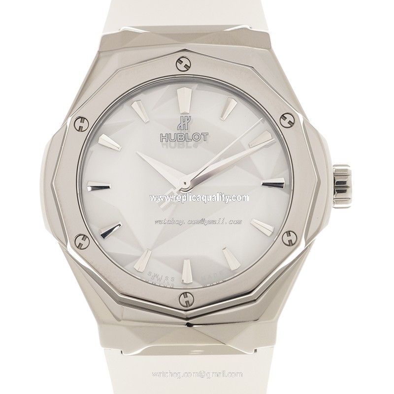 Hublot CLASSIC FUSION 550.NS.2200.RW.ORL20 Automatic Titanium White
