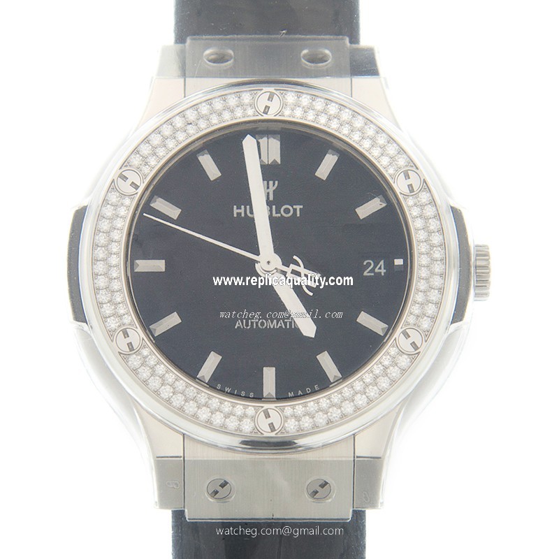 Hublot CLASSIC FUSION 565.NX.1171.LR.1104 Automatic Titanium Black