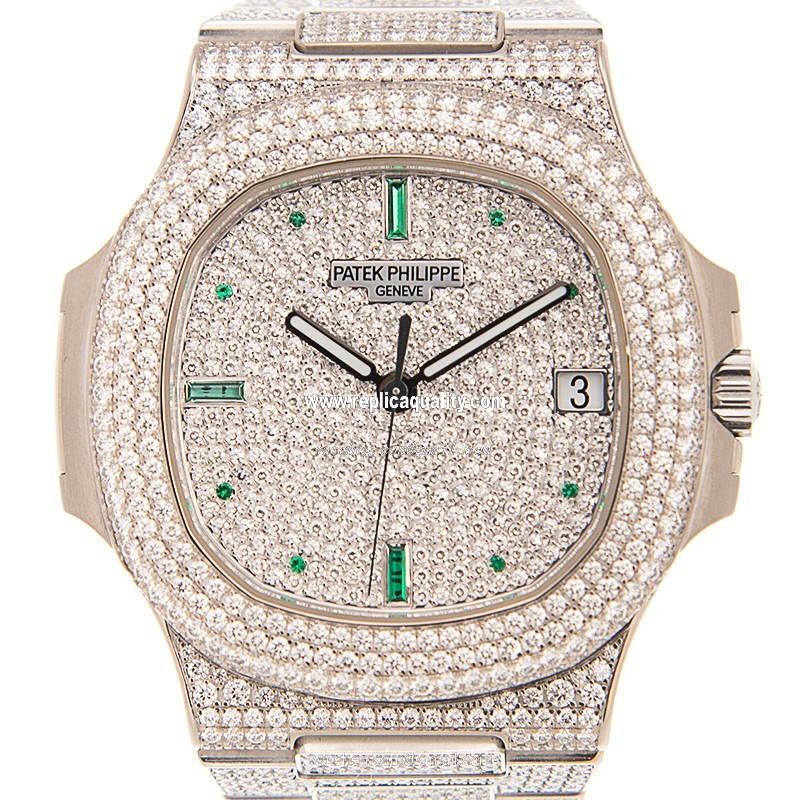 Patek Philippe NAUTILUS 5719/1G-010 Automatic 18kt White Gold & Diamond Silver
