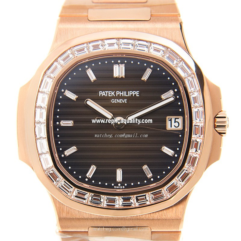 Patek Philippe NAUTILUS 5723/1R-010 Automatic 18kt Rose Gold & Diamonds Brown