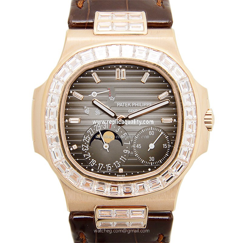 Patek Philippe NAUTILUS 5724R-001 Automatic 18kt Rose Gold & Diamonds Black
