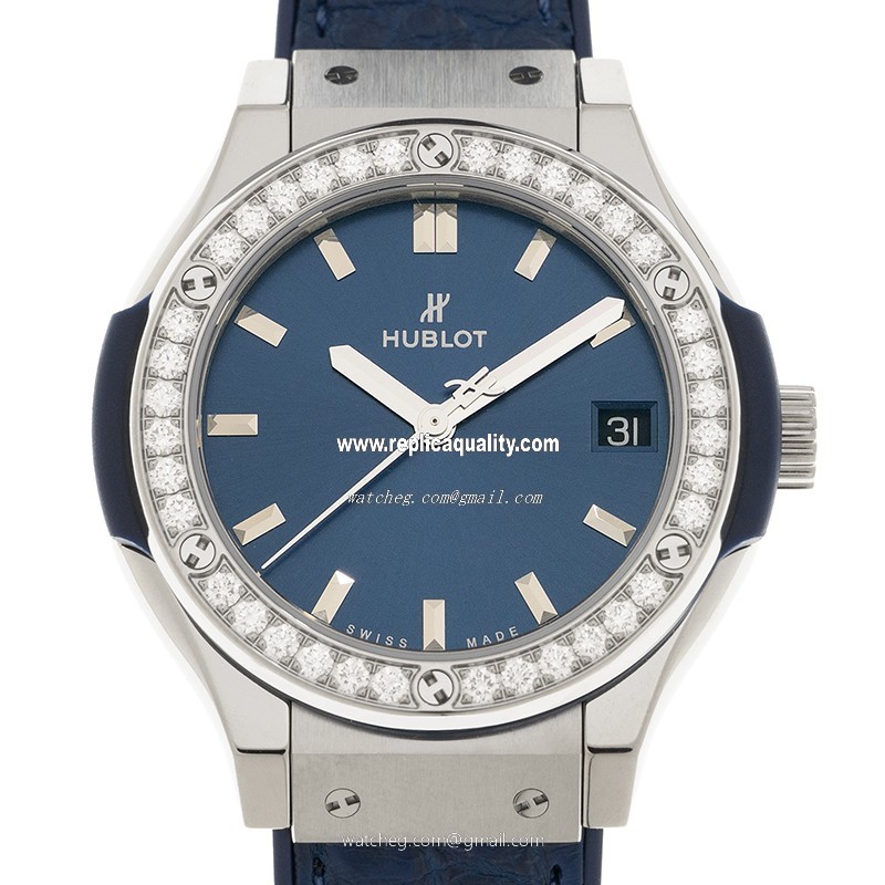 Hublot CLASSIC FUSION 581.NX.7170.LR.1104 Quartz Titanium & Diamond Blue