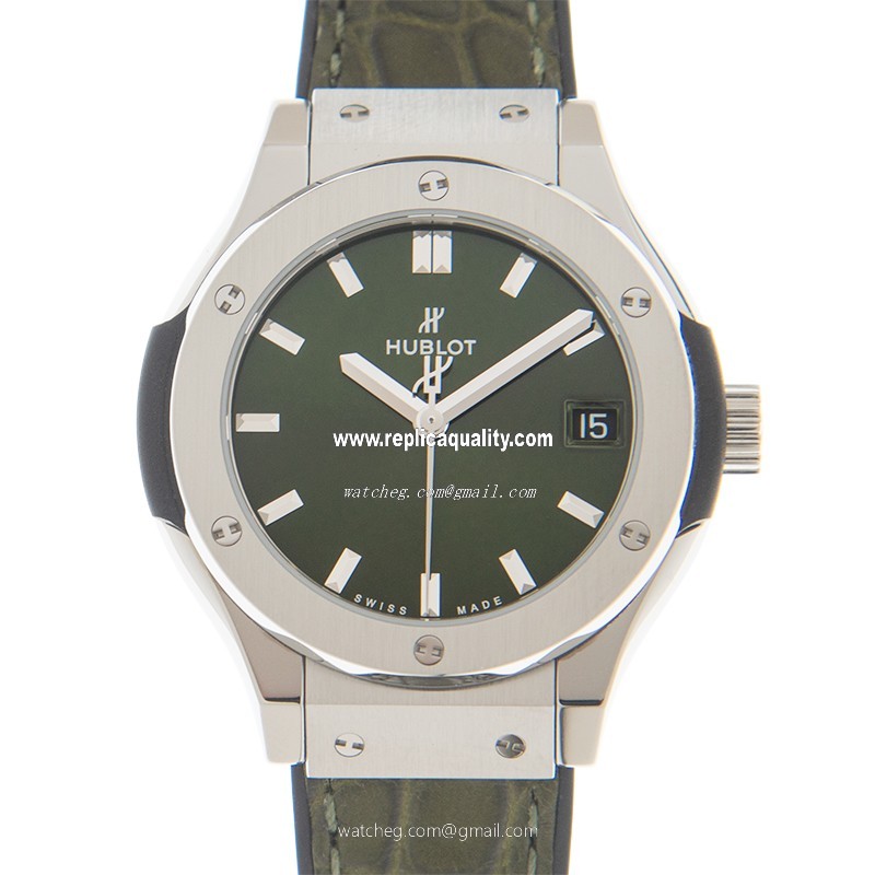 Hublot CLASSIC FUSION 581.NX.8970.LR Quartz Titanium Green