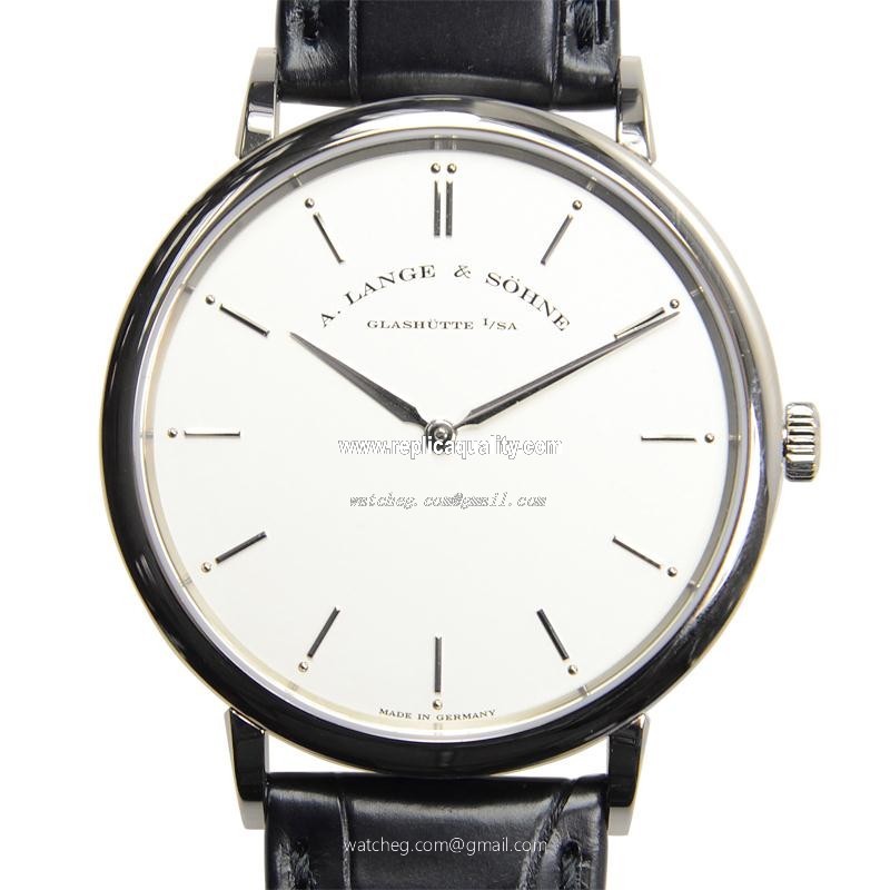 A Lange & Sohne SAXONIA 211.026 Manual Wind 18kt White Gold Silvery & White