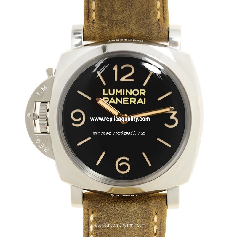 Panerai LUMINOR PAM00557 Manual Wind Stainless Steel Black