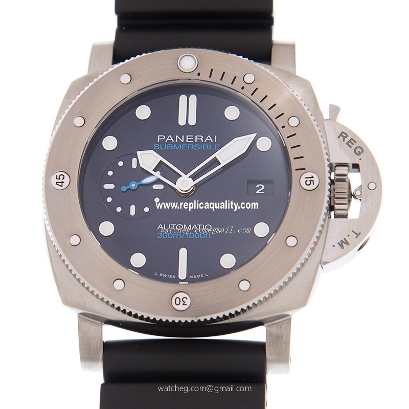 Panerai LUMINOR PAM00692 Automatic Stainless Steel & Titanium Blue 