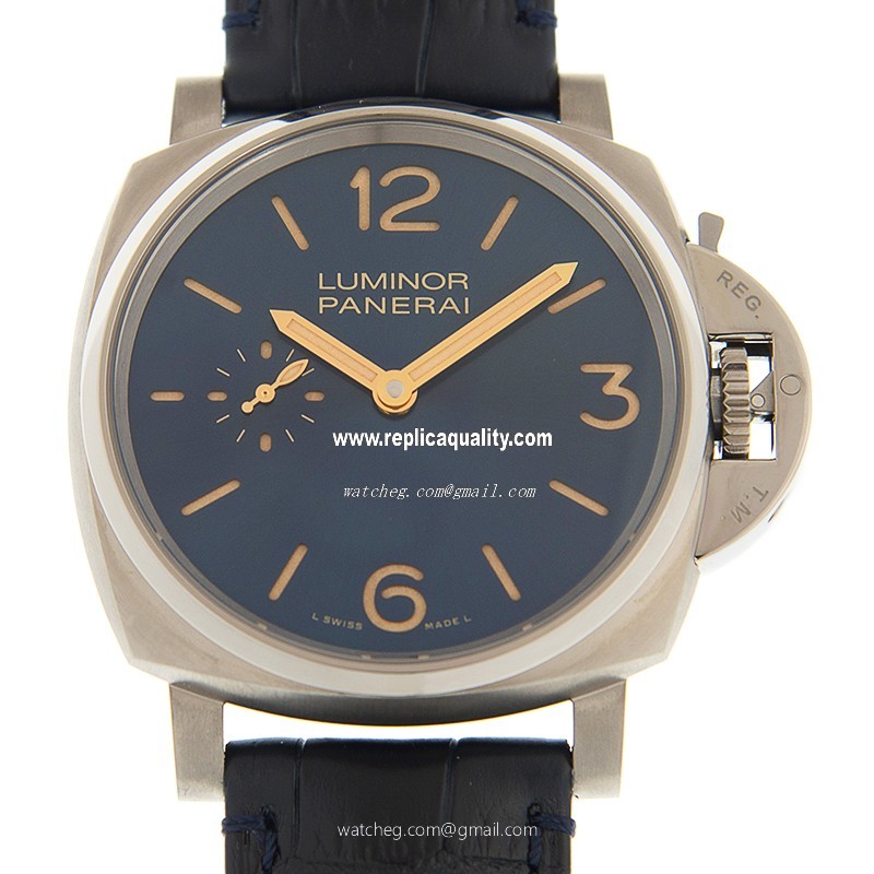 Panerai LUMINOR PAM00728 Manual Wind Titanium Blue
