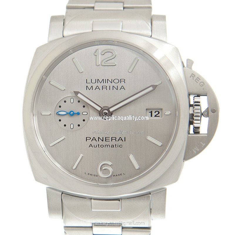 Panerai LUMINOR PAM00977 Automatic Stainless Steel Silver