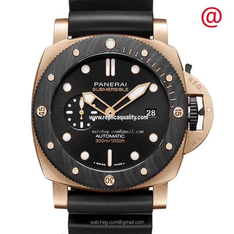 Panerai SUBMERSIBLE PAM01070 Automatic 18kt Rose Gold & Steel Black