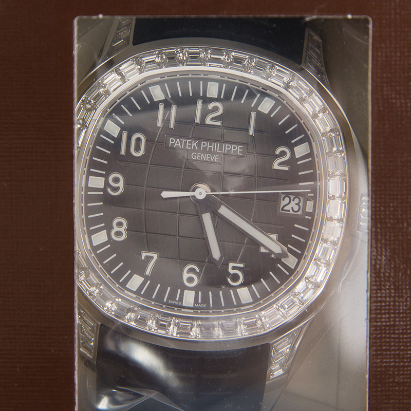 Patek Philippe 5167/300G-010 1