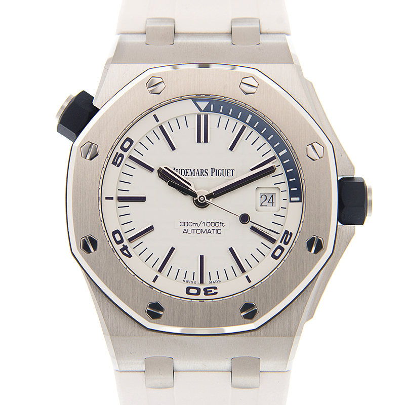 Audemars Piguet 15710ST.OO.A010CA.01 1