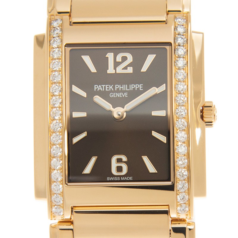 Patek Philippe 4910/1201R-001 1
