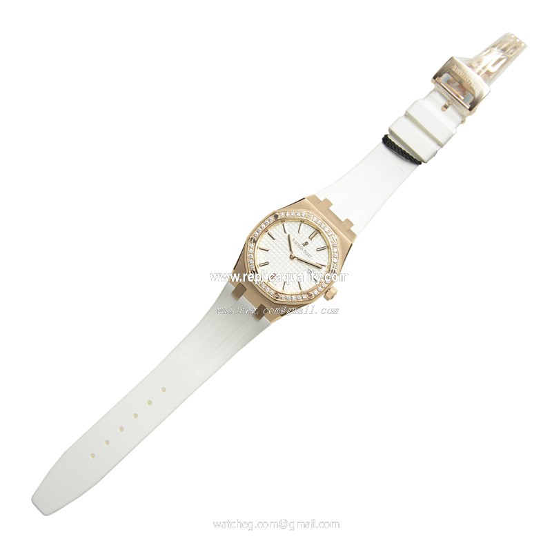 Audemars Piguet 67651OR.ZZ.D010CA.01 2