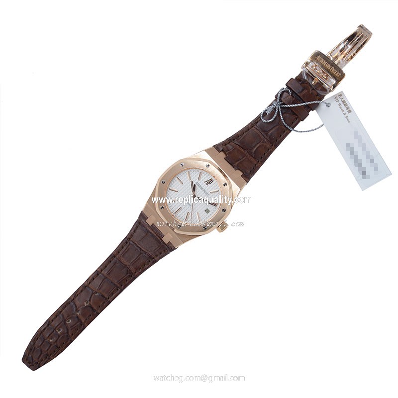 Audemars Piguet 15300OR.OO.D088CR.02  2