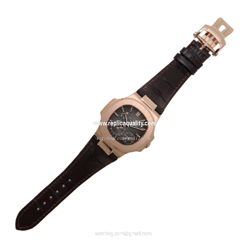 Patek Philippe 5712R-001 2