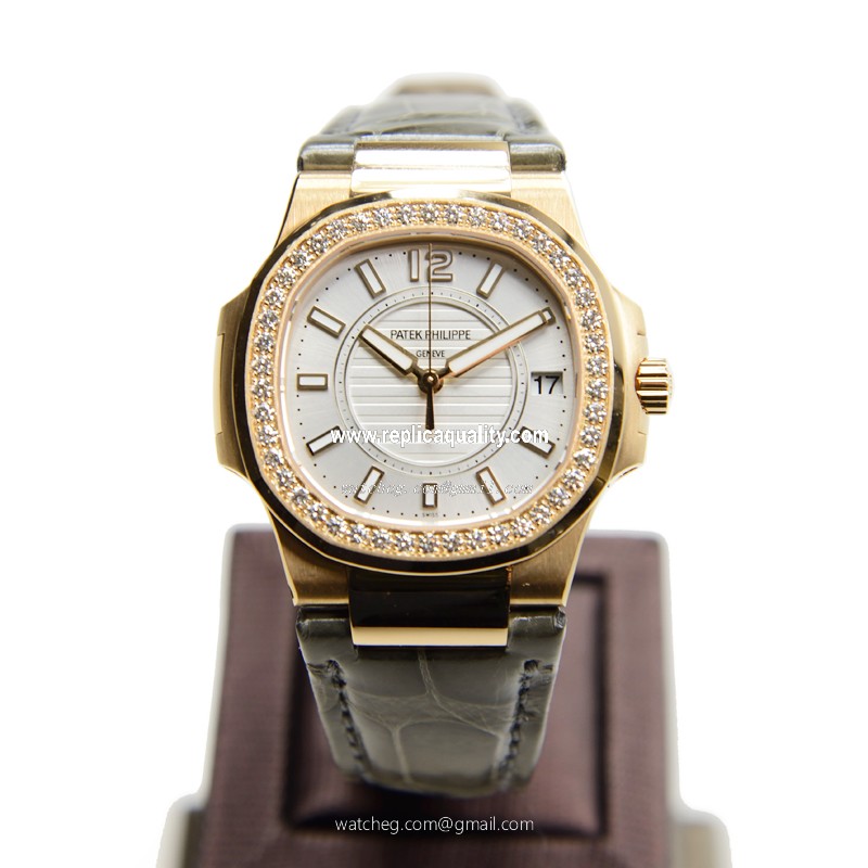 Patek Philippe 7010R-001 2
