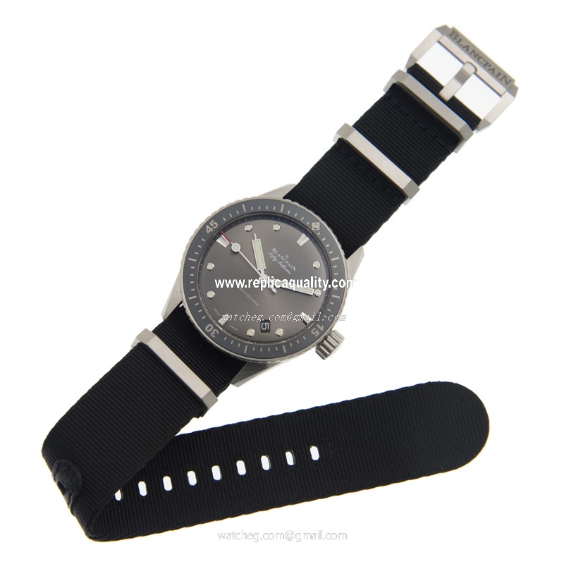 Blancpain 5000-1110-NABA  2