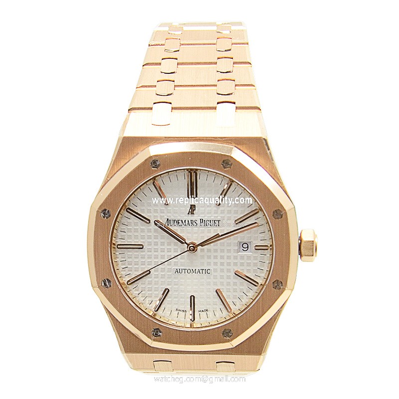 Audemars Piguet 15400OR.OO.1220OR.02  2