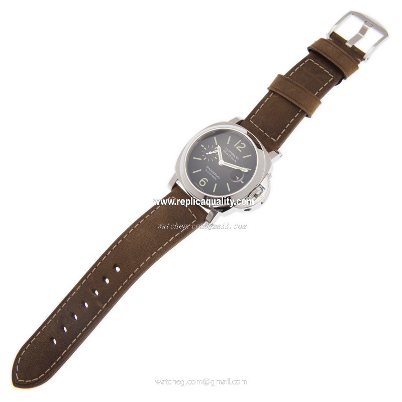 Panerai PAM01104 2