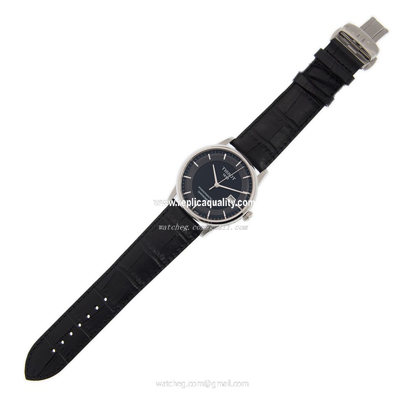 Tissot T086.408.16.051.00 2