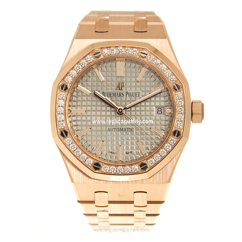 Audemars Piguet 15451OR.ZZ.1256OR.02  2