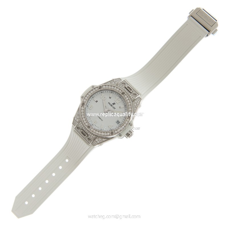 Hublot 465.SE.2010.RW.1604  2