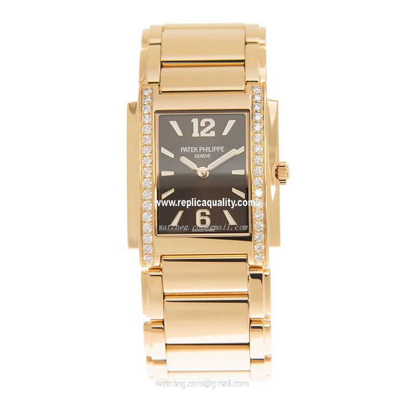 Patek Philippe 4910/1201R-001 2