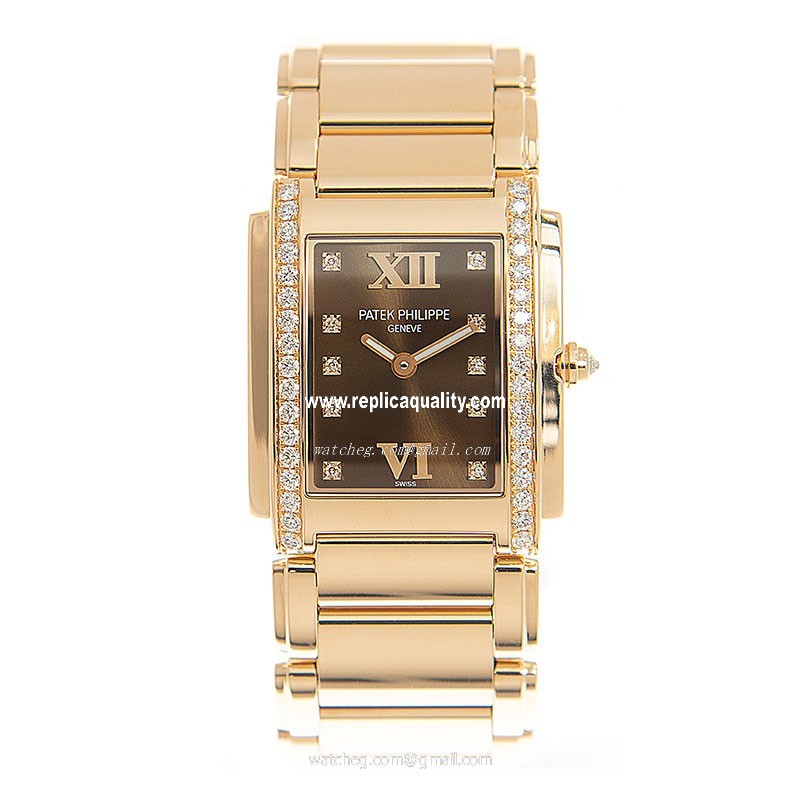 Patek Philippe 4910/11R-010 2