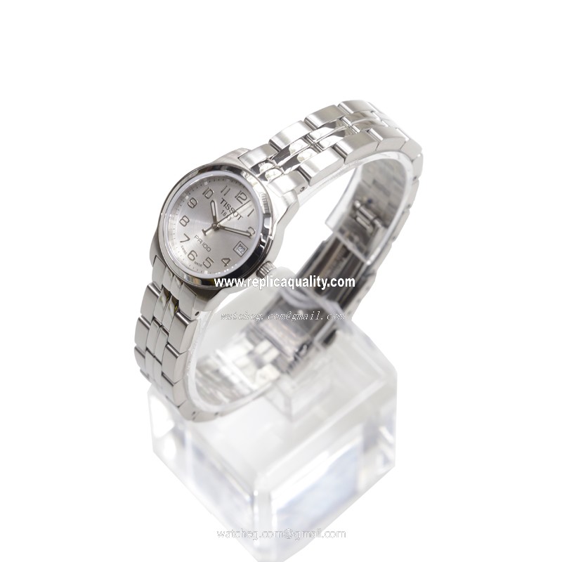 Tissot T049.210.11.032.00 3