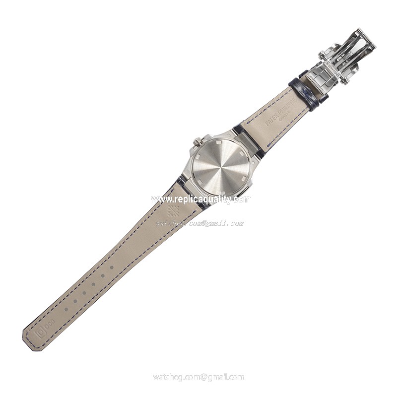 Patek Philippe 7010G-001 3