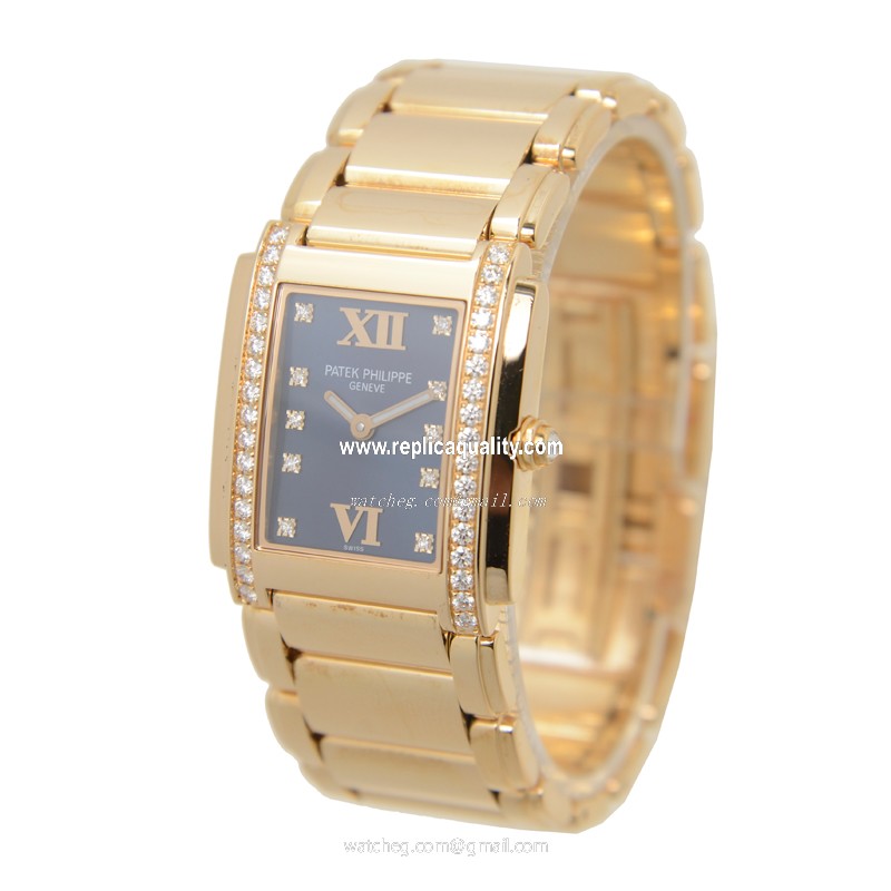 Patek Philippe 4910-11R-012 3