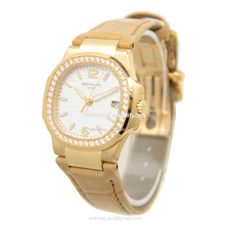 Patek Philippe 7010R-011 3