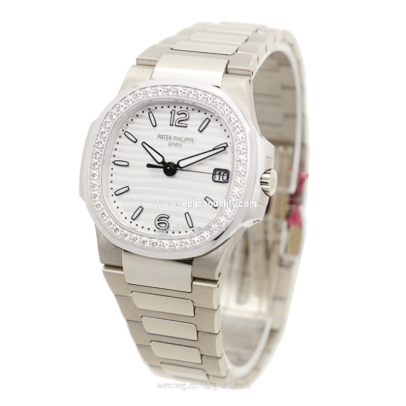 Patek Philippe 7010/1G-011 3
