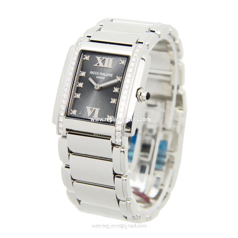 Patek Philippe 4910/10A-010 3