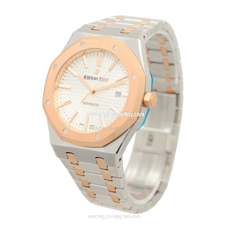 Audemars Piguet 15400SR.OO.1220SR.01  3