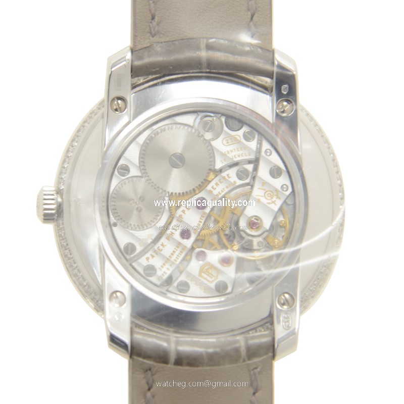 Patek Philippe 4968G-010 3