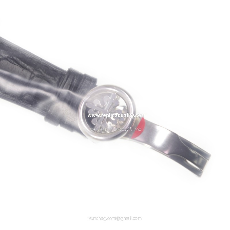 Patek Philippe 5208P-001 3